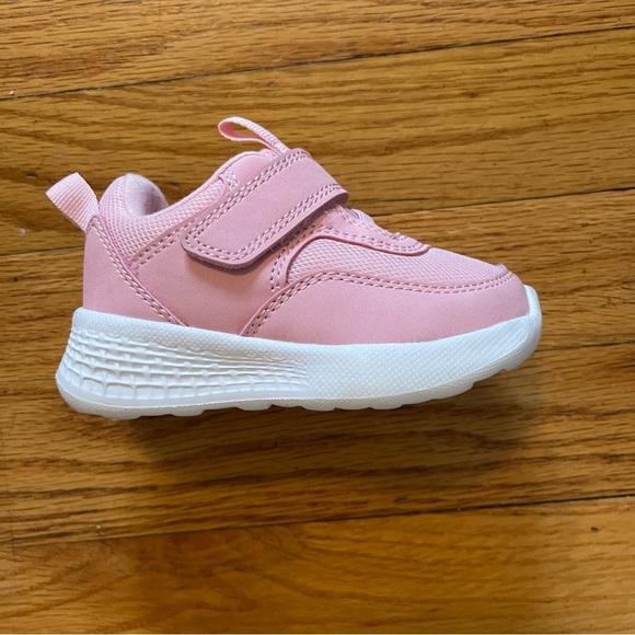 Cat & Jack | Pink Velcro Toddler Sneakers | Toddler sz 5 - Picture 4 of 9